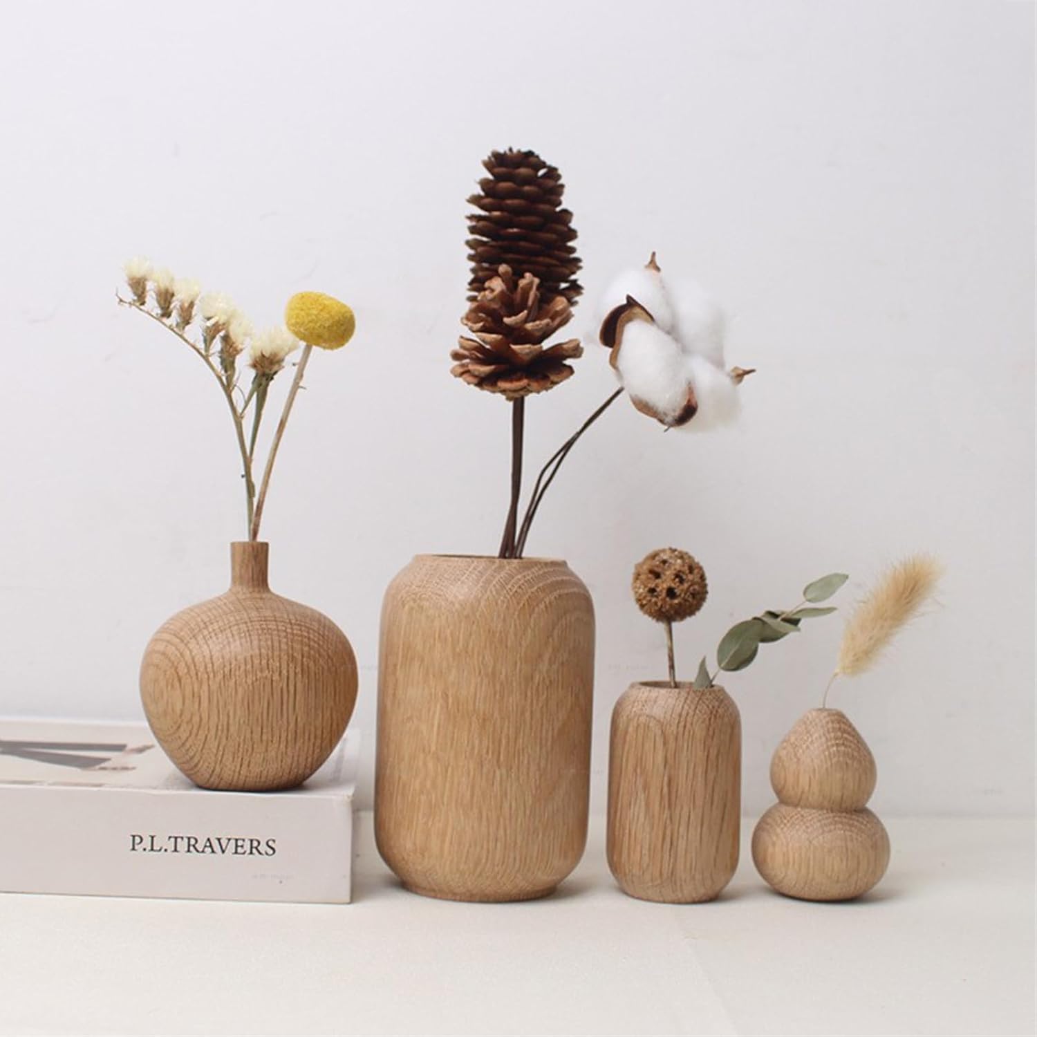 Wooden Dried Flower Vase with Pampas Grass
