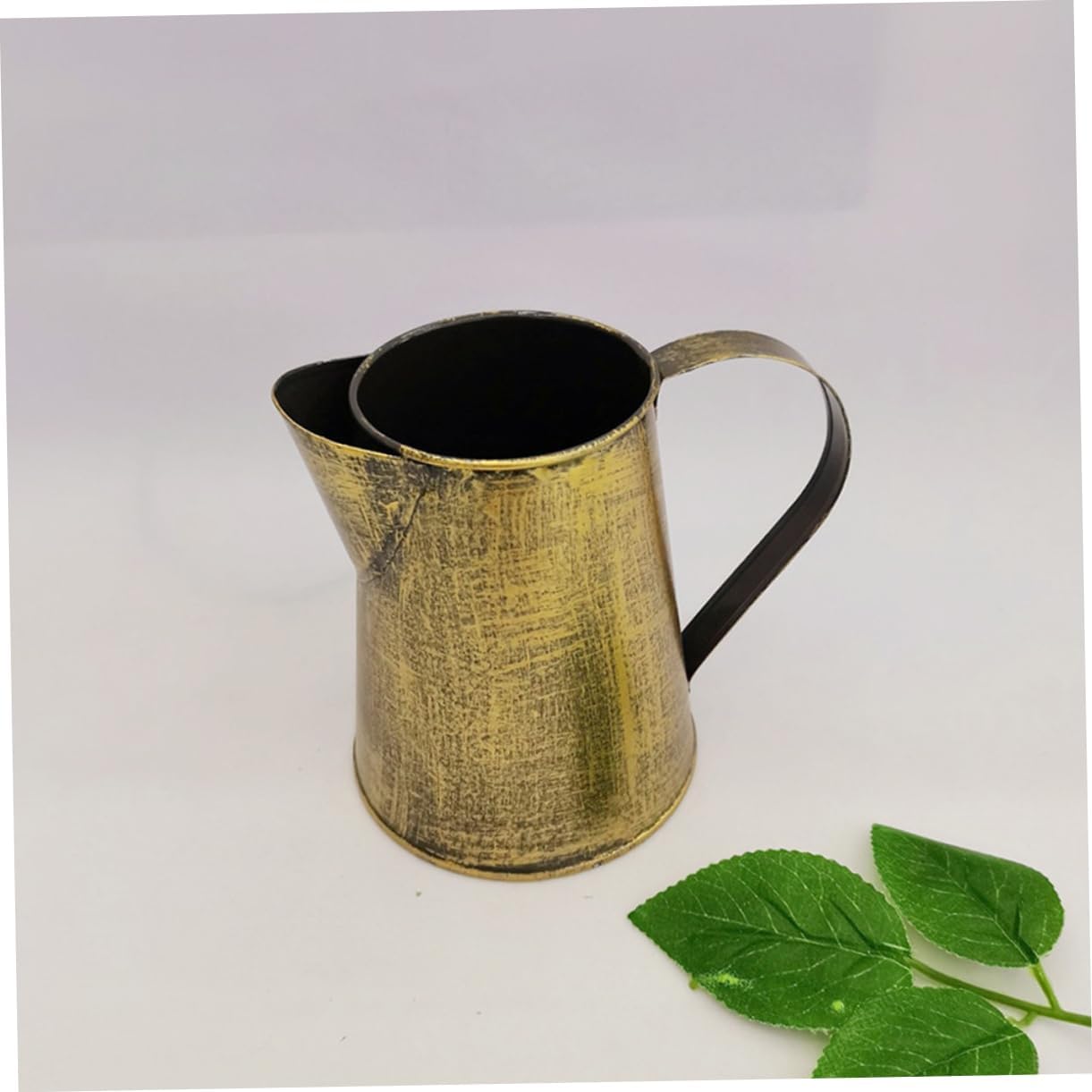 Cabilock Vintage Iron Flower Pot Pitcher Vase