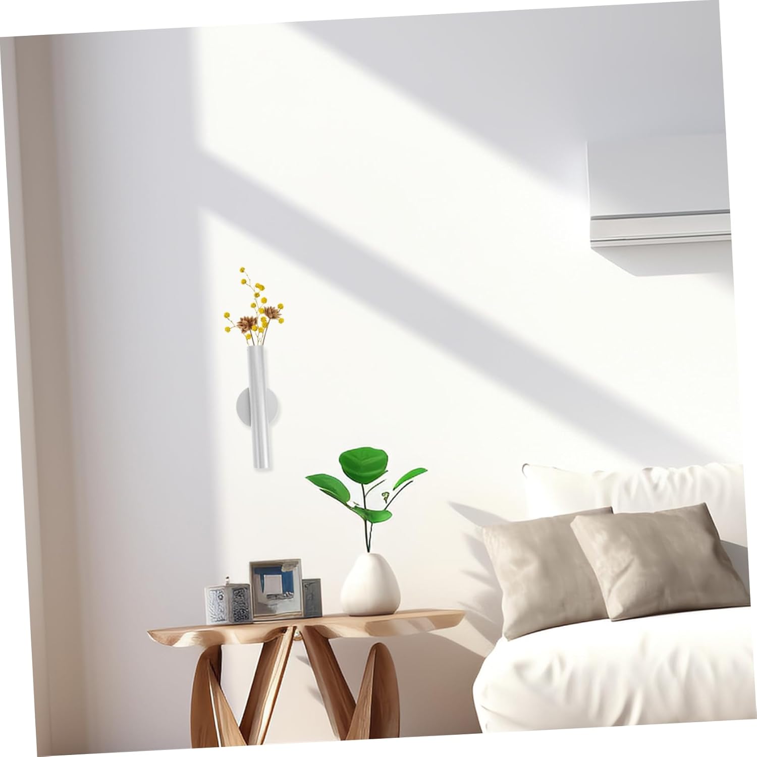 Wall-Mounted Flower Vase for Dried and Fresh Flowers
