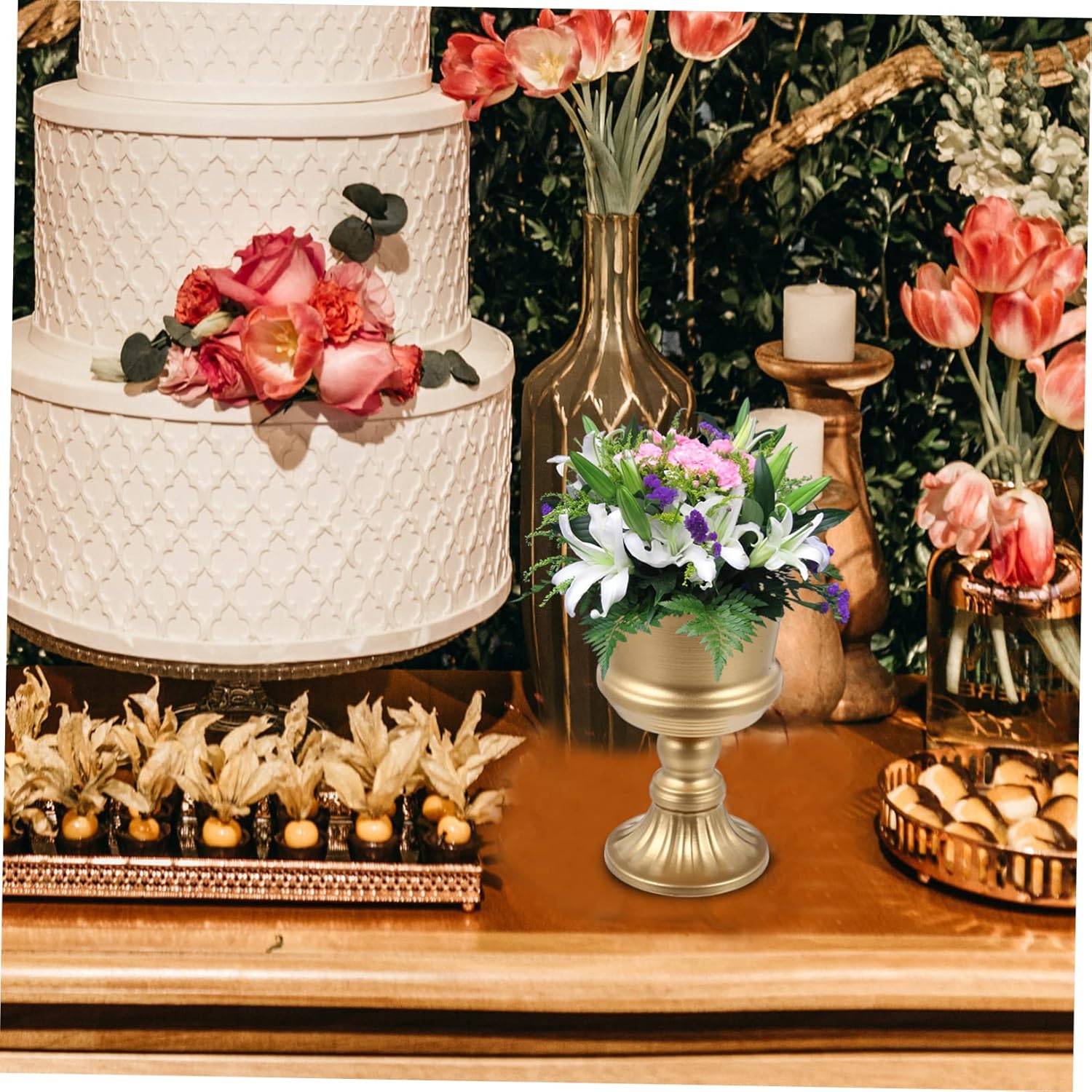 Metal Flower Vase for Tabletop and Home Decor