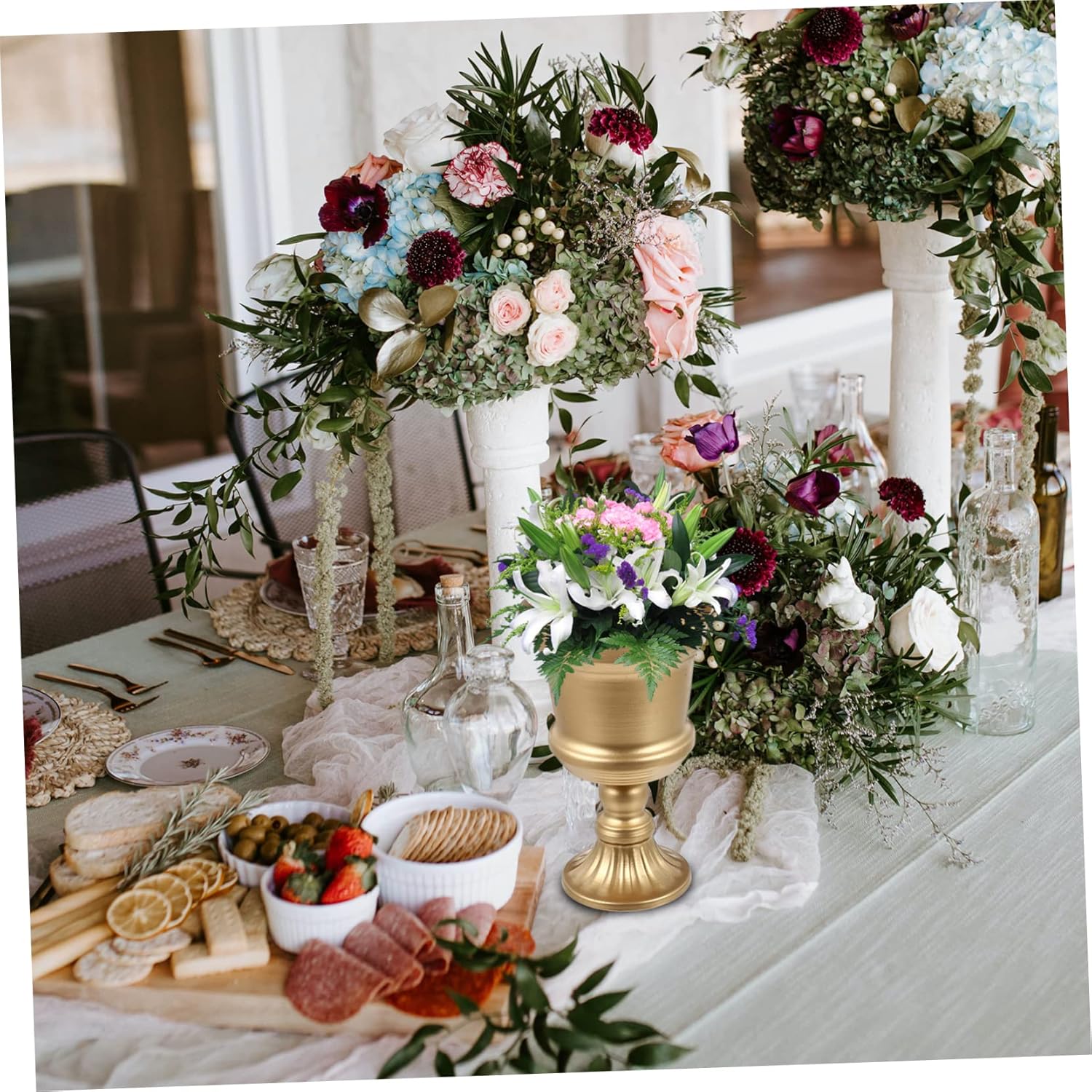 Metal Flower Vase for Tabletop and Home Decor