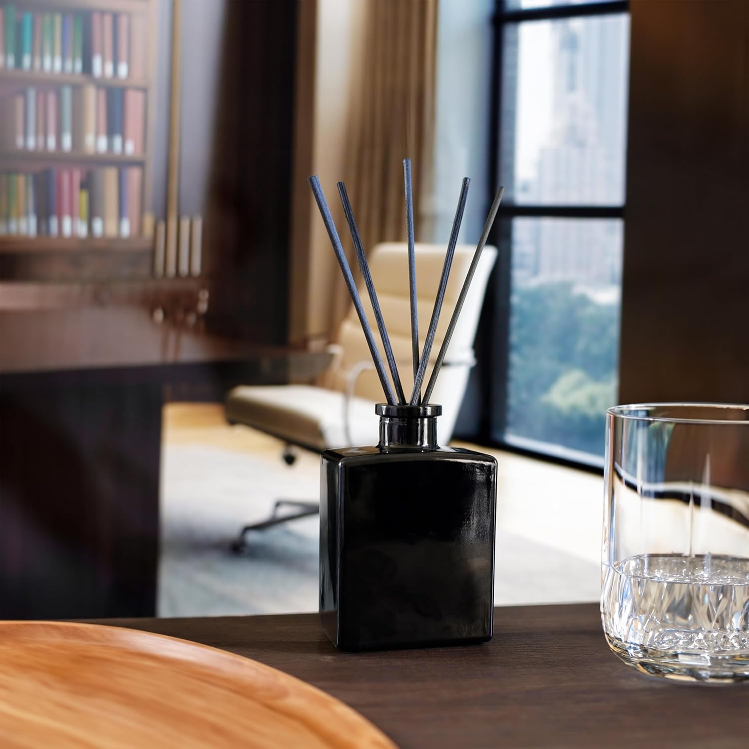 Urban Naturals Smoked Vanilla Reed Diffuser Set