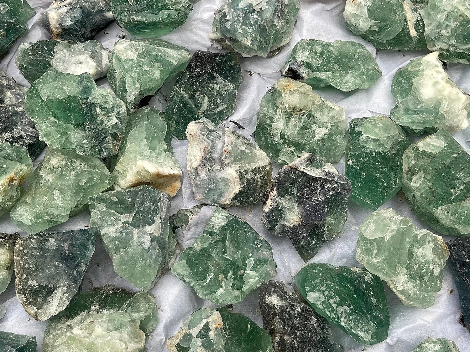 GAF TREASURES Natural Green Fluorite Stone 1 Piece